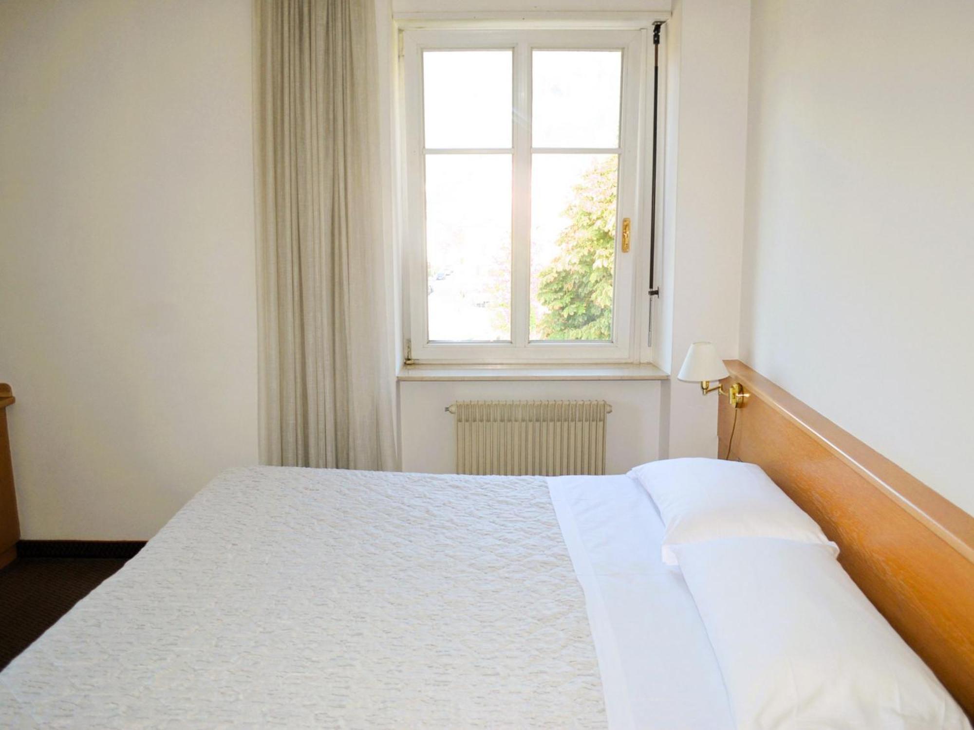Hotel Villa Regina Levico Terme Esterno foto